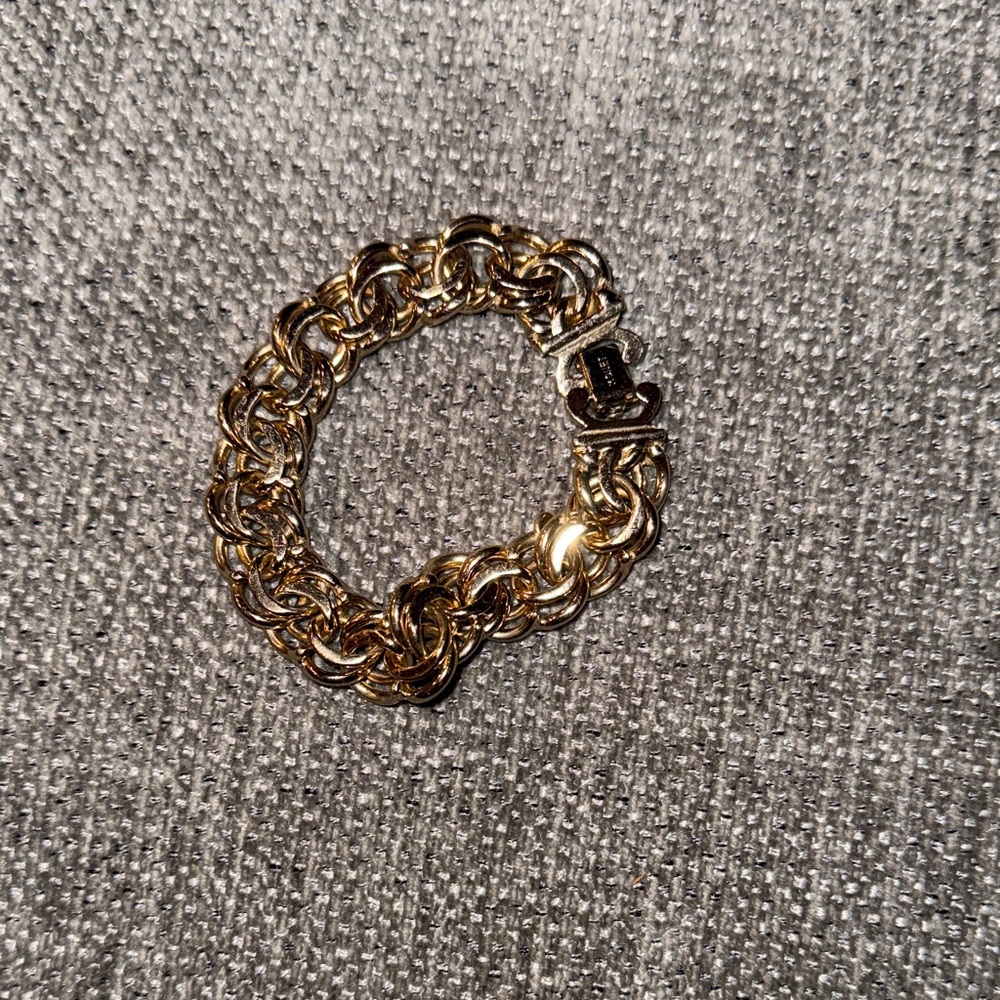 Elegant  MONET Gold Chain Bracelet